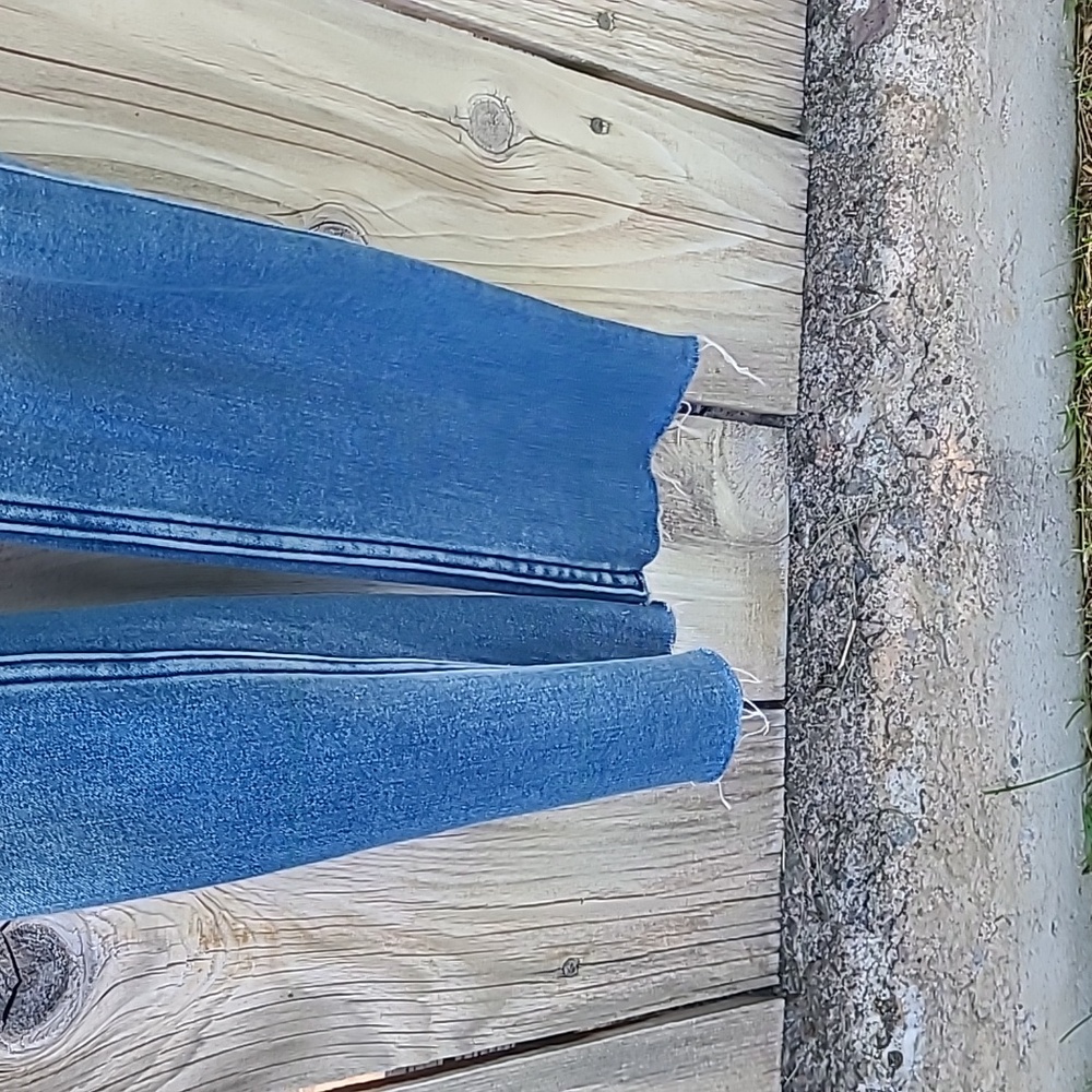 Abercrombie & Fitch Blue Skinny Jeans Distressed Style - Picture 3 of 4